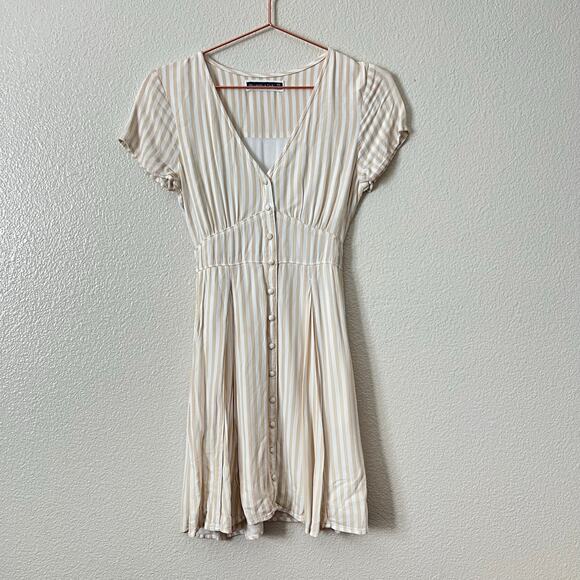 Abercrombie & Fitch vertical stripe V-neck button up tie back dress tan white - Picture 4 of 7